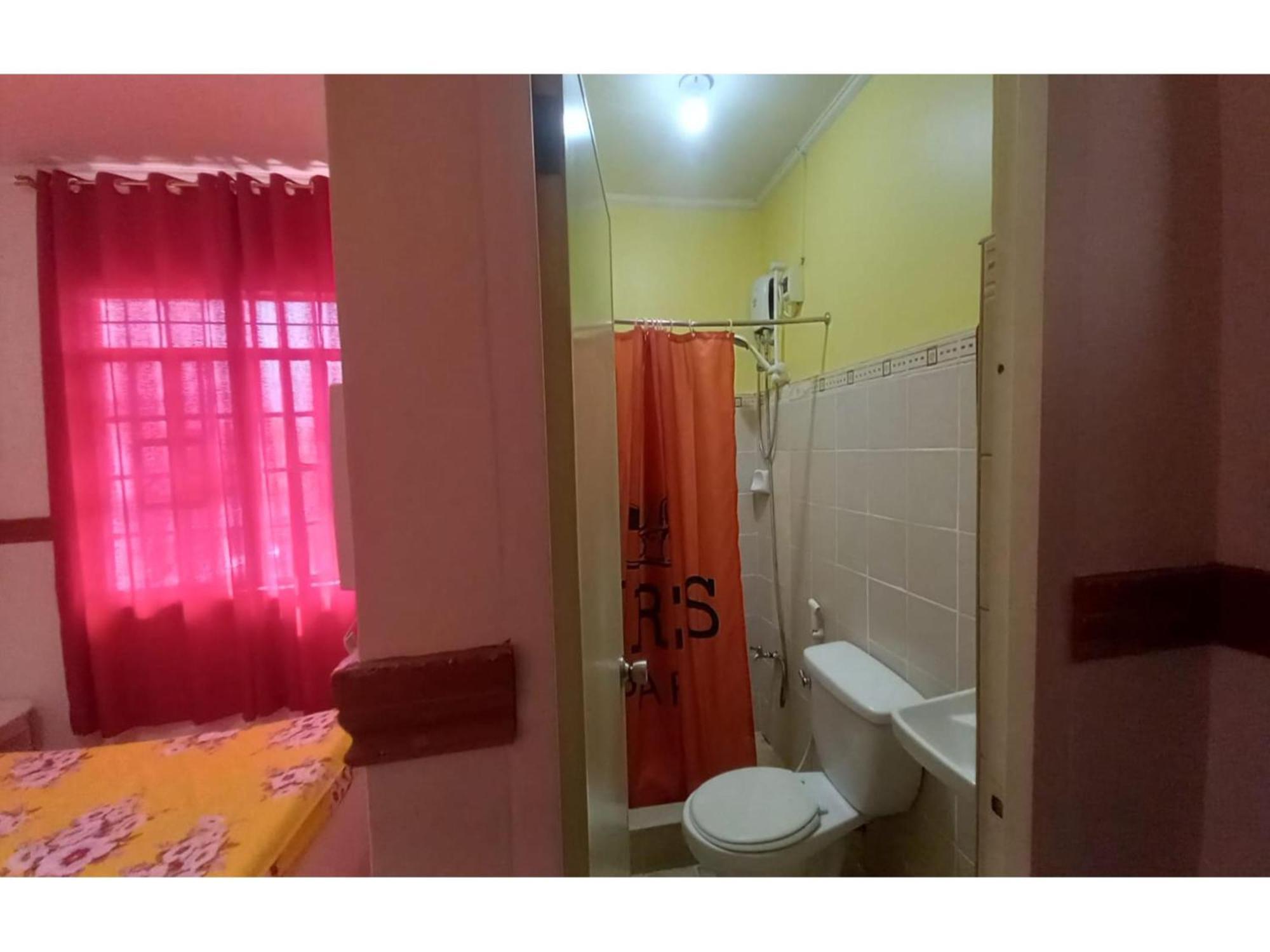 Oyo 1048 Jomckayl Apartelle นากา ภายนอก รูปภาพ
