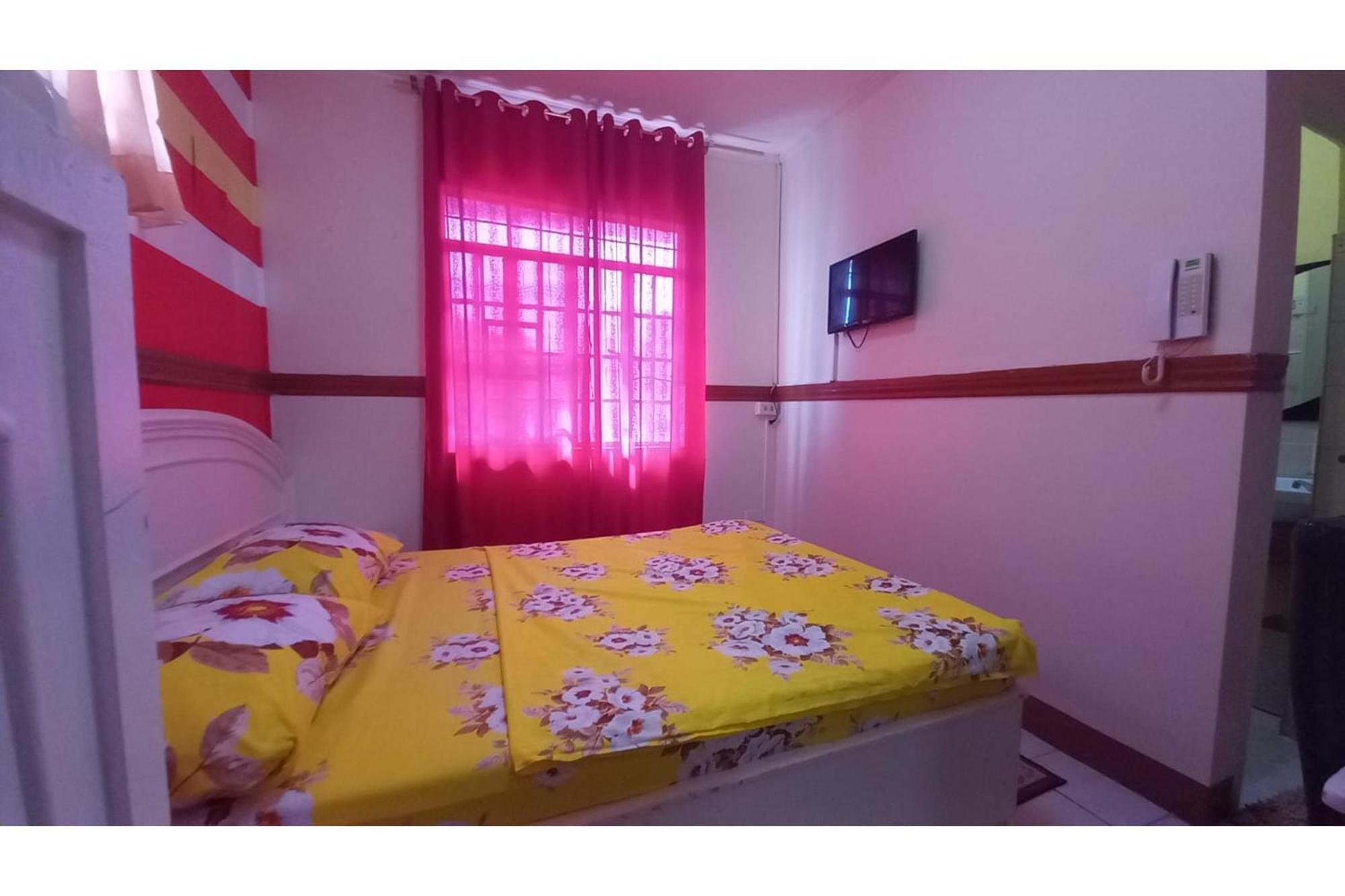 Oyo 1048 Jomckayl Apartelle นากา ภายนอก รูปภาพ